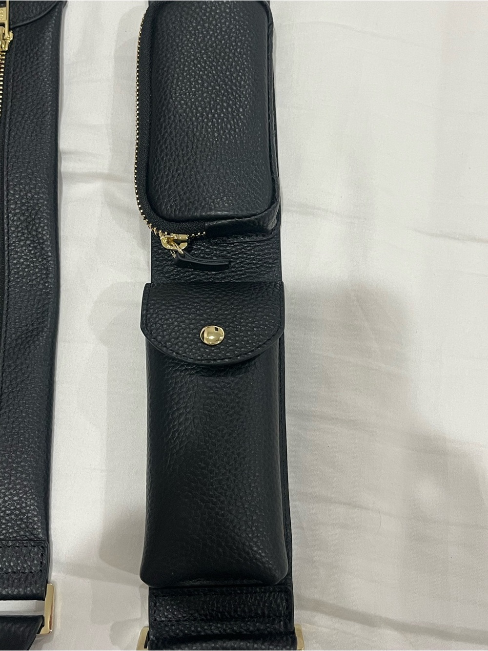 Bandolier Black Leather Crossbody Card & Strap Organizer - Picture 6 of 8